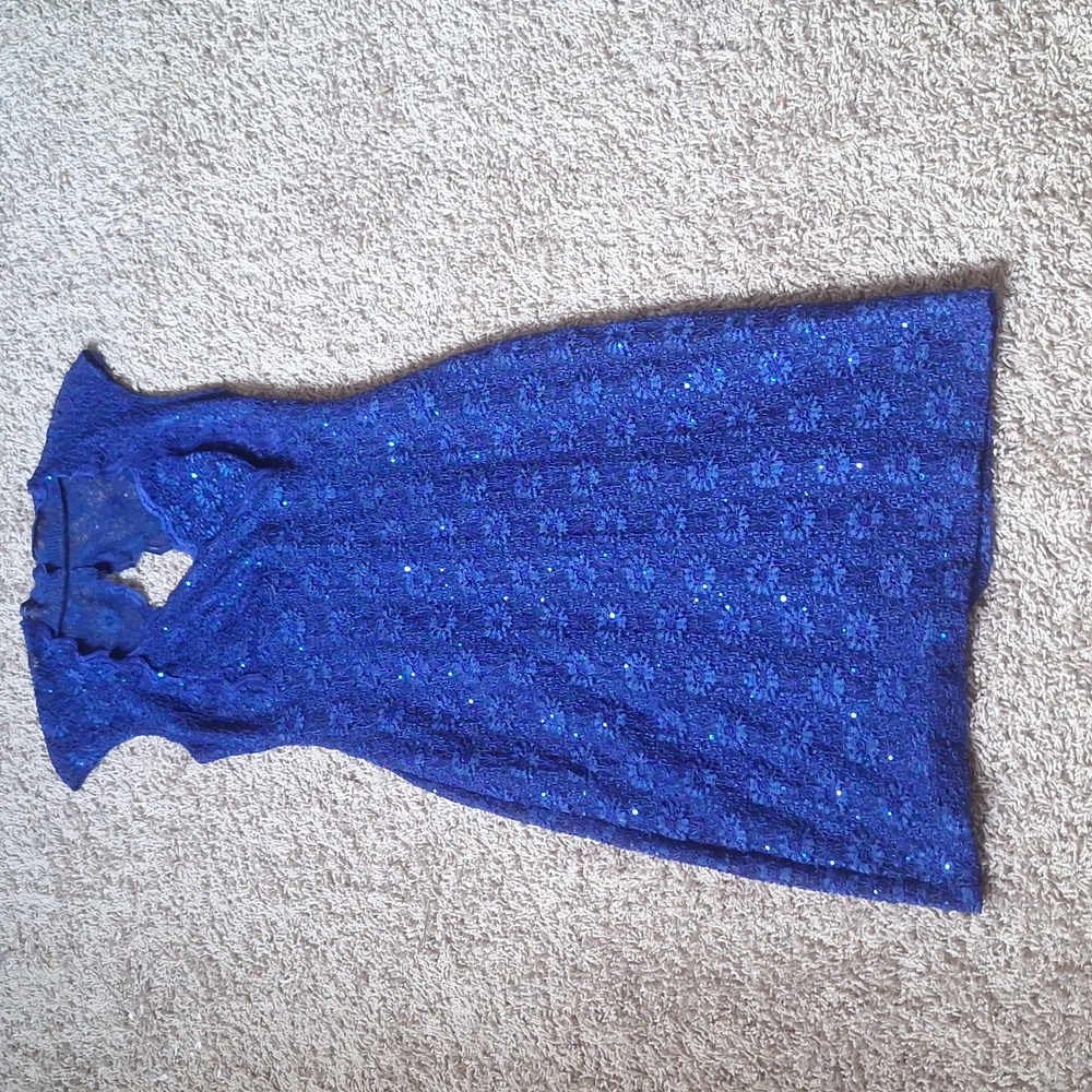 Annceted Apperal Deep Blue Laced Back Dress